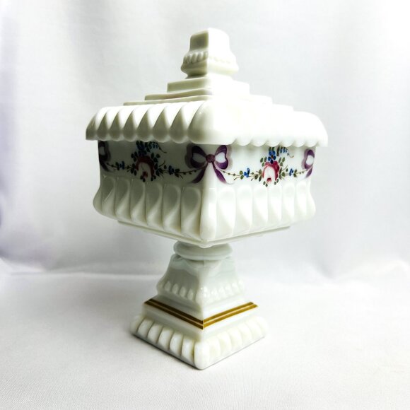 Westmoreland Milk Glass Hand-Painted Wedding Box Compote Roses & Bows 8” - Picture 4 of 12